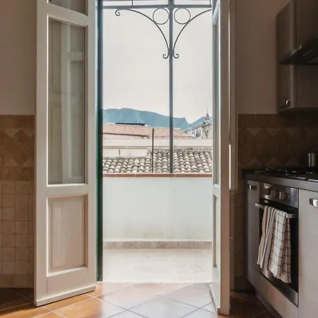 Il Letto Del Kemonia * Палермо